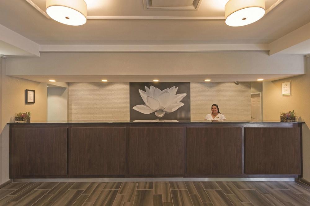 La Quinta By Wyndham San Antonio Airport Hotell Eksteriør bilde