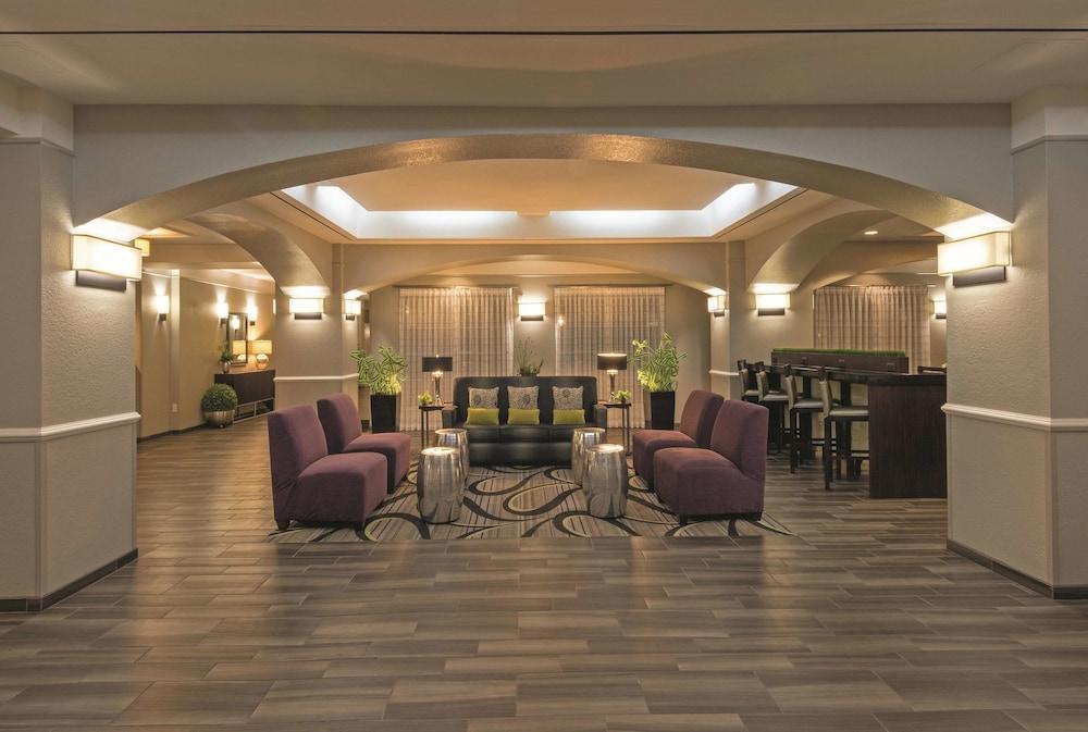 La Quinta By Wyndham San Antonio Airport Hotell Eksteriør bilde