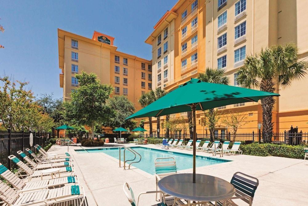 La Quinta By Wyndham San Antonio Airport Hotell Eksteriør bilde