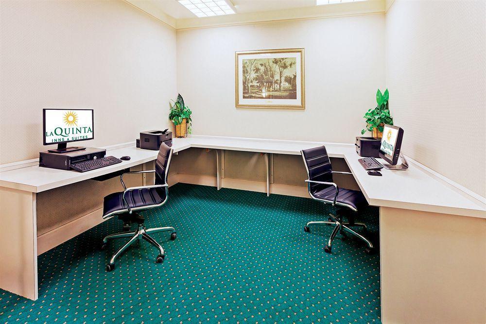 La Quinta By Wyndham San Antonio Airport Hotell Eksteriør bilde