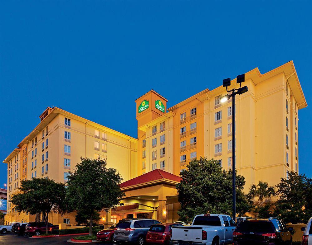 La Quinta By Wyndham San Antonio Airport Hotell Eksteriør bilde