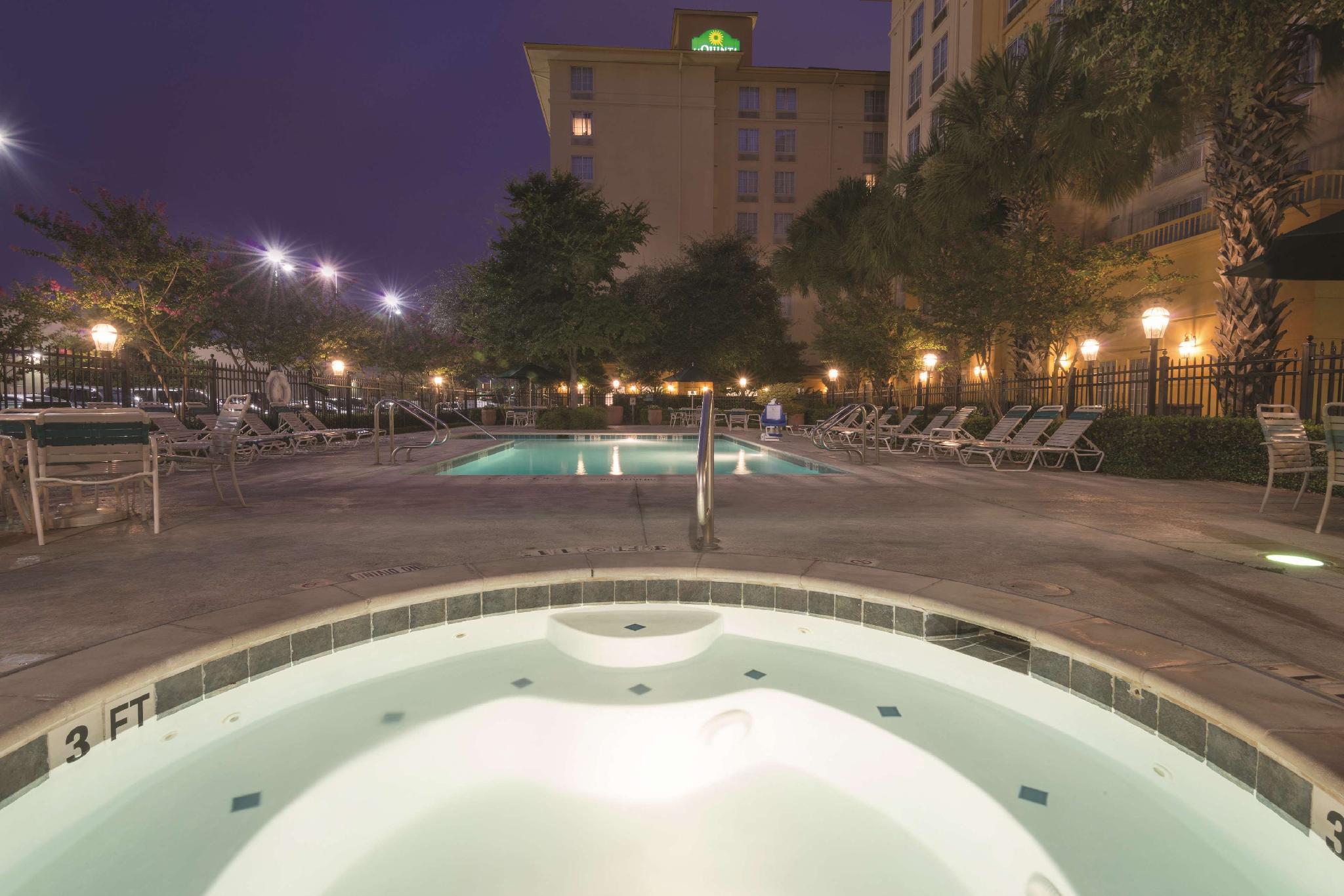 La Quinta By Wyndham San Antonio Airport Hotell Eksteriør bilde