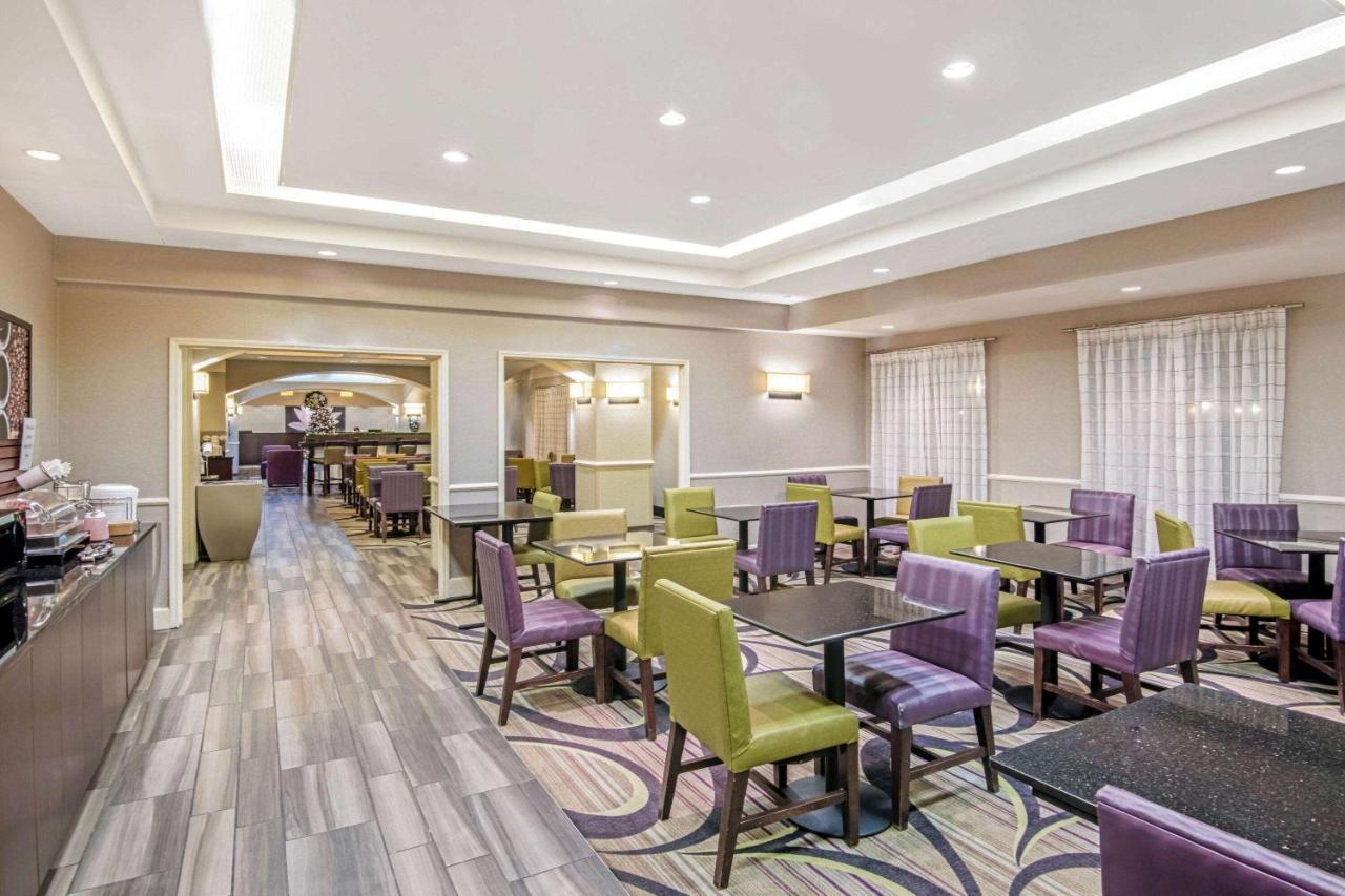 La Quinta By Wyndham San Antonio Airport Hotell Eksteriør bilde