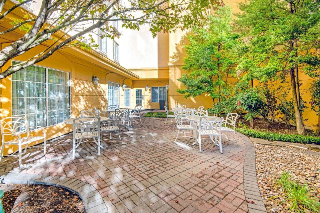 La Quinta By Wyndham San Antonio Airport Hotell Eksteriør bilde